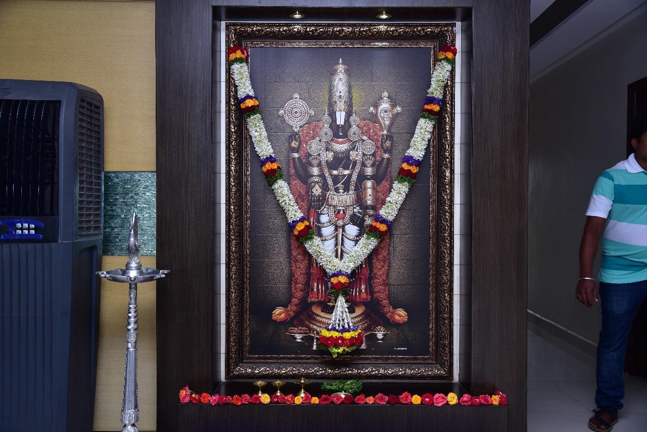 Iroomz Dwaraka Residency Bellary Exteriör bild