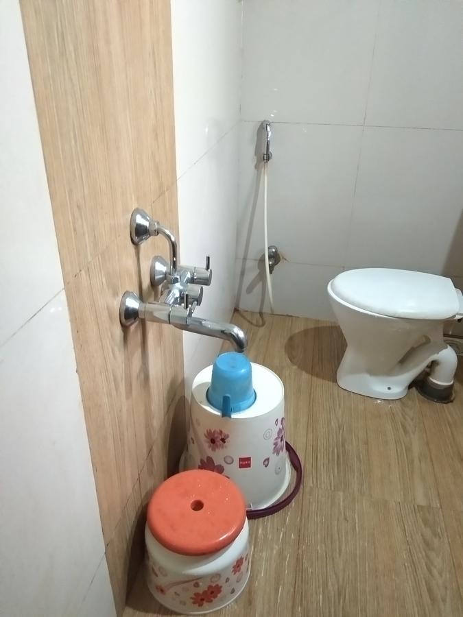Iroomz Dwaraka Residency Bellary Exteriör bild